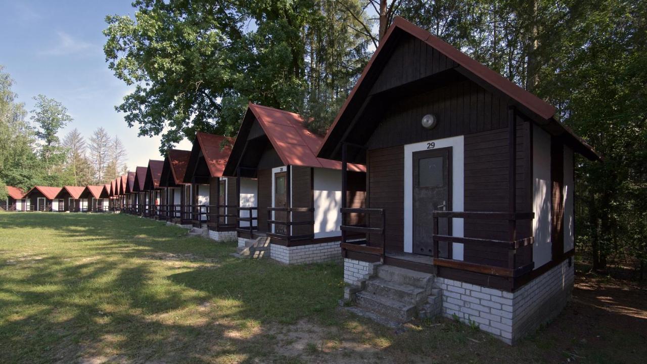 Sporthotel Kácov エクステリア 写真
